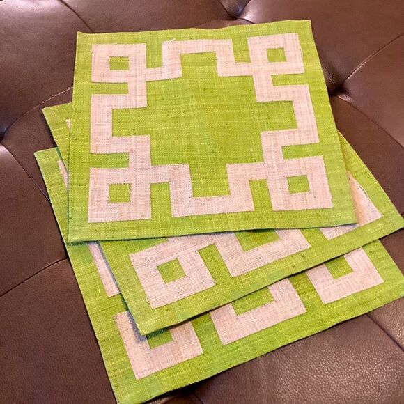 Pomegranate Square Green Rice Paper Placemats 13.5” Square - Picture 2 of 9